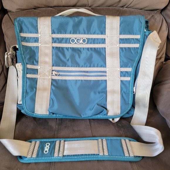 Ogio Monaco Blue Laptop Tablet Notebook Large Messenger Bag - Picture 1 of 9